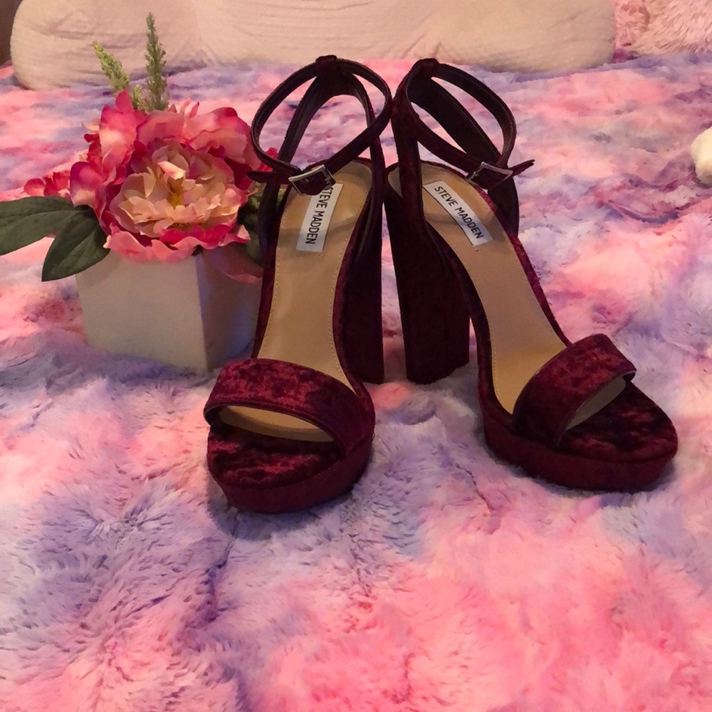 Steve Madden Velvet Heels